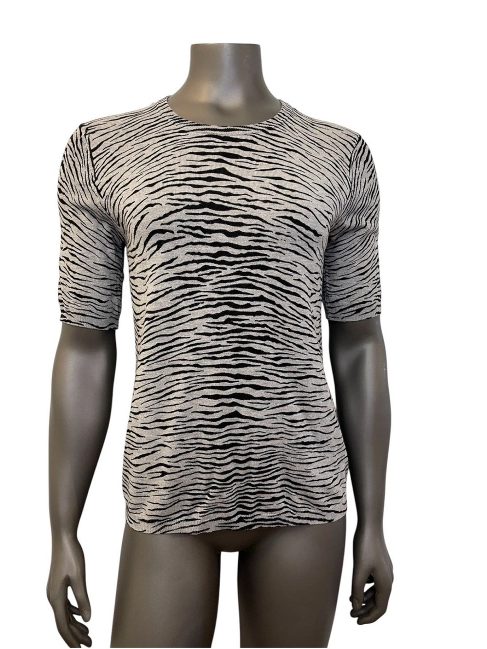 Premise Sweater Top M Gray Black Zebra Print Short Sleeve Animal Office Crew